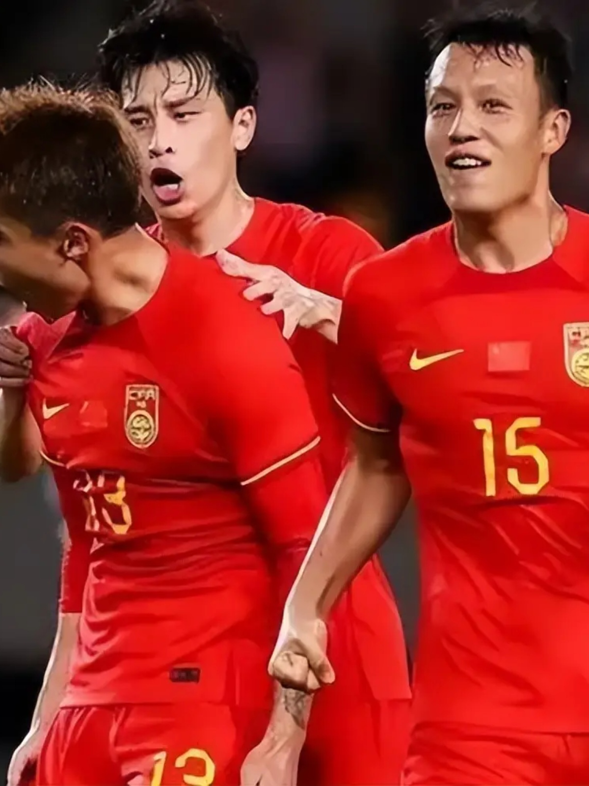 星空体育App下载-中国足球世界杯之路展望：机遇与挑战并存