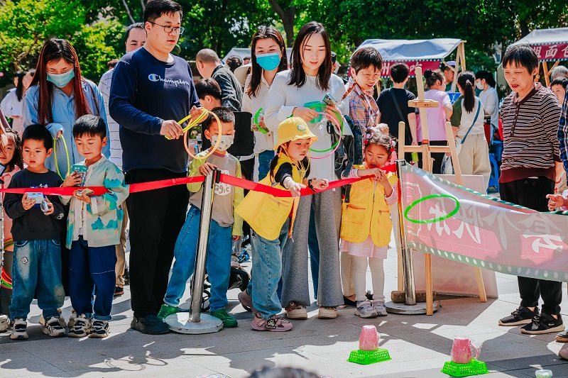 下载星空体育APP-全国踢毽子比赛，传统文化新风尚的简单介绍